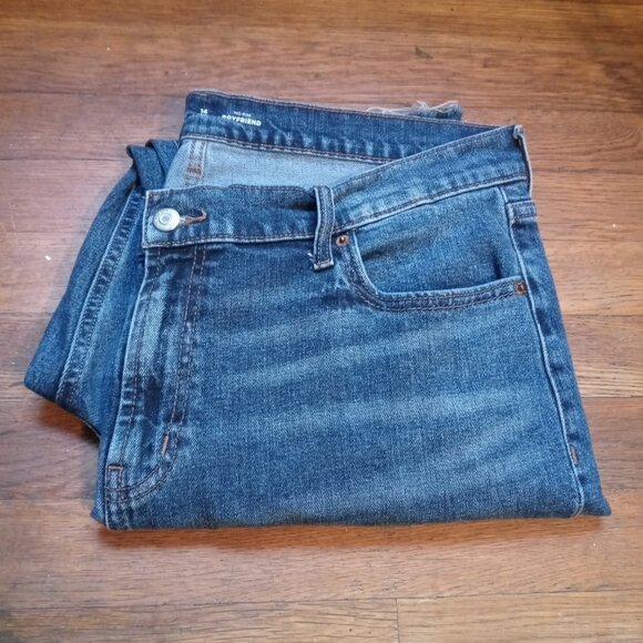 OLD NAVY mid rise boyfriend cut off jeans in Vina (14 tall) - Picture 12 of 14